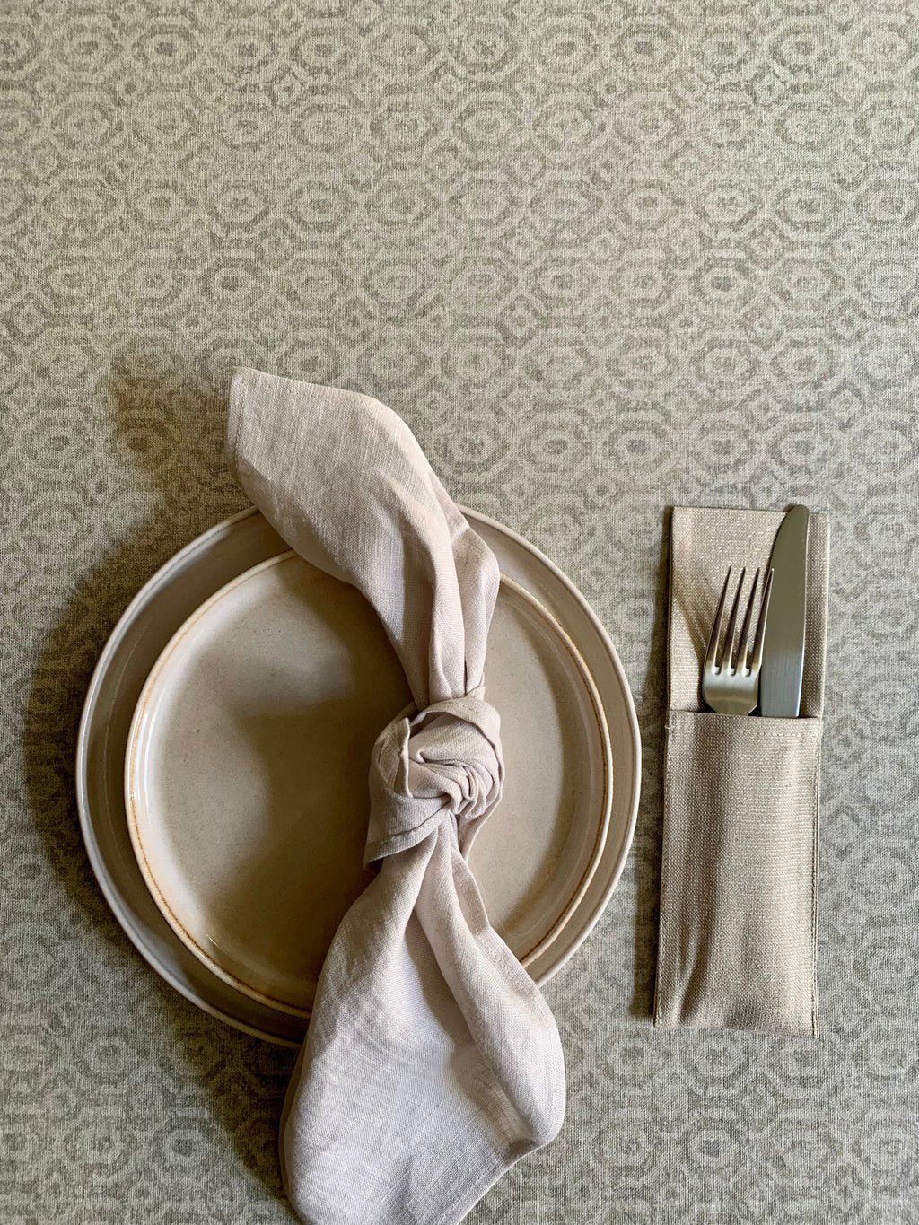 Round Tablecloth, 100% Organic Cotton, Printed | Helga