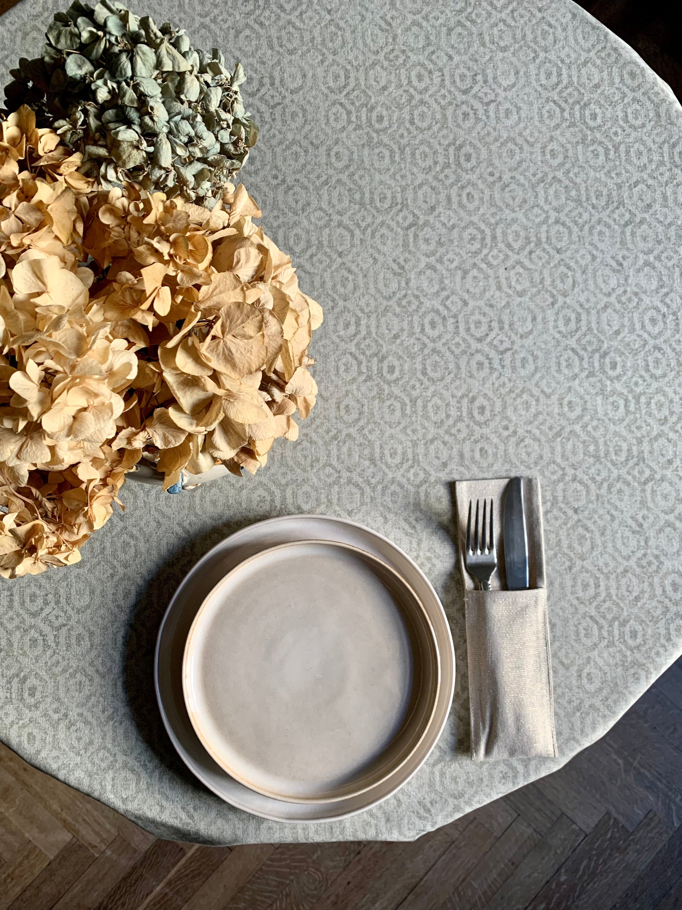 Round Tablecloth, 100% Organic Cotton, Printed | Helga