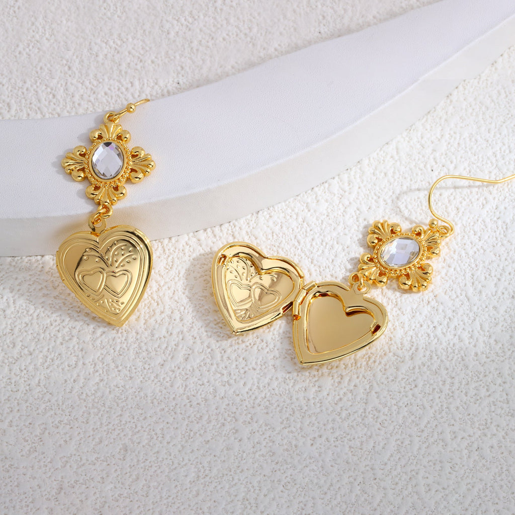 Palace retro temperament earrings, Spring and Autumn fashion peach