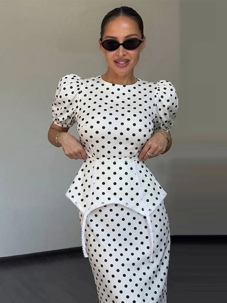 Women's Polka Dot Peplum Waist Dress Round Neck Puff Sleeve Fitted Silhouette Lace Trim Structured Midi Gown Elegant Slim